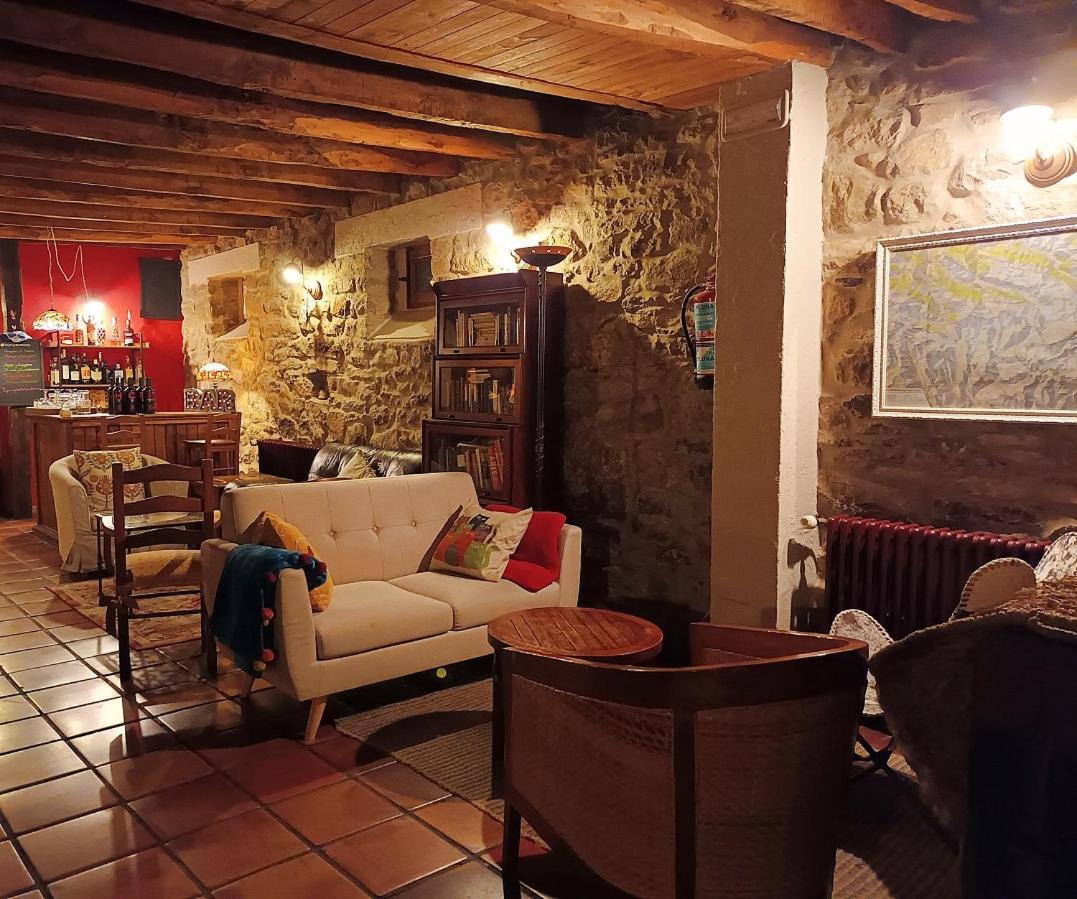 Posada El Rincon De Babia La Cueta Luaran gambar