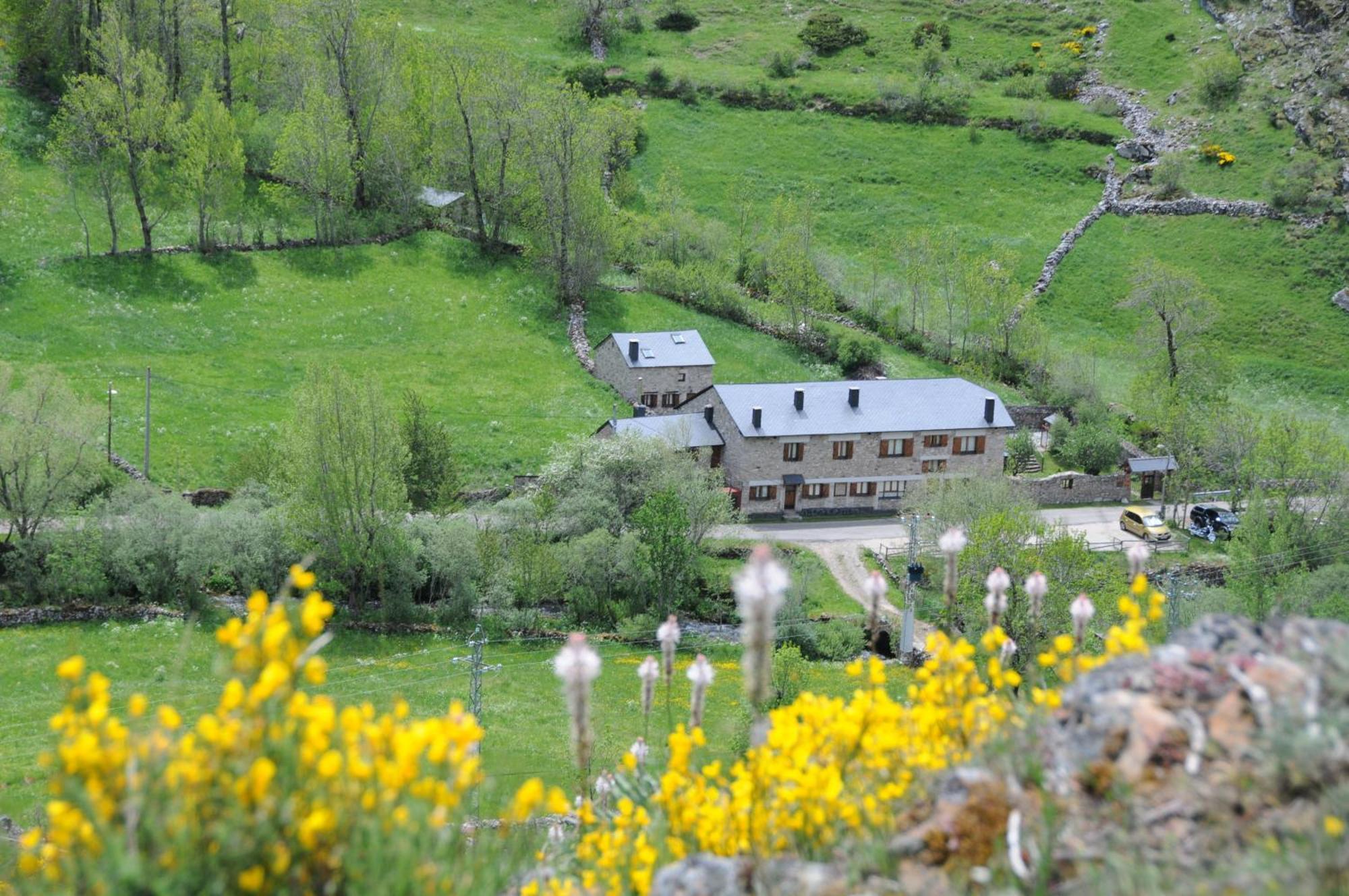 Posada El Rincon De Babia La Cueta Luaran gambar